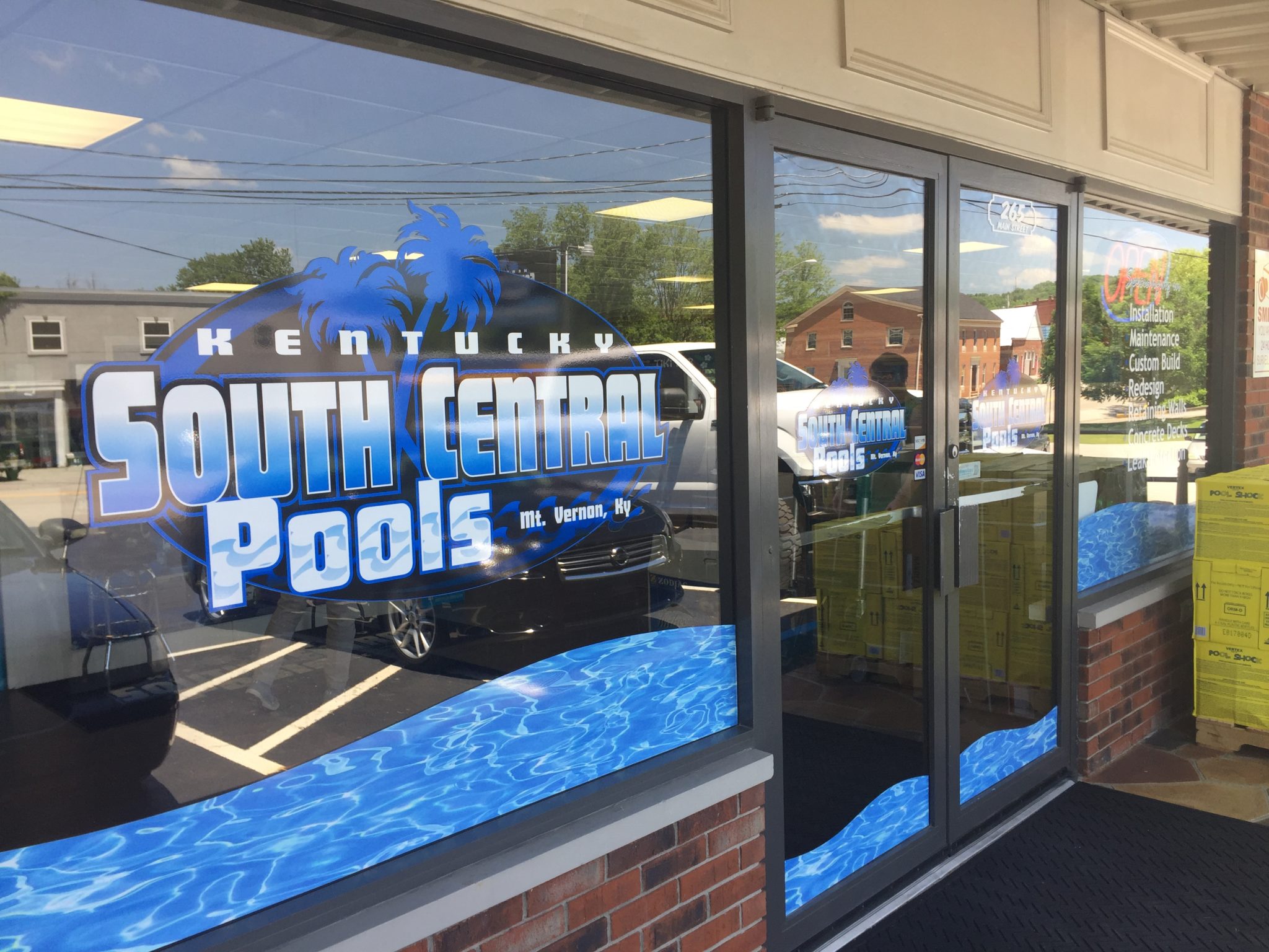 Store front for Kentucky South Central Pools LLC in Mt. Vernon KY