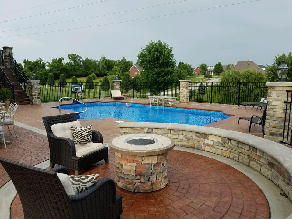 Design of an outdoor pool for Kentucky South Central Pools LLC Mt. Vernon KY